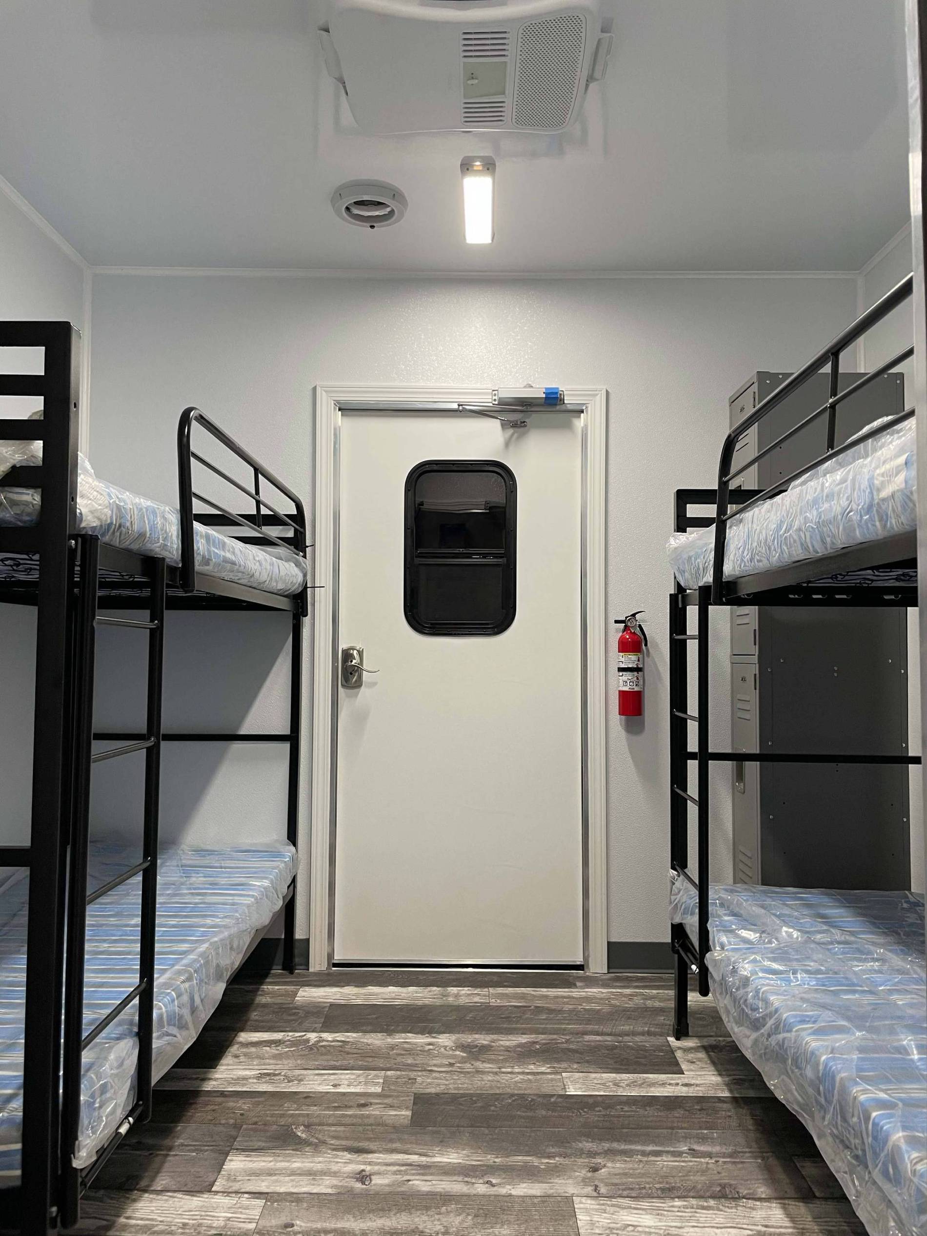 Bunk Beds In Bunkhouse Trailer Bunk Beds In Bunkhouse Trailer