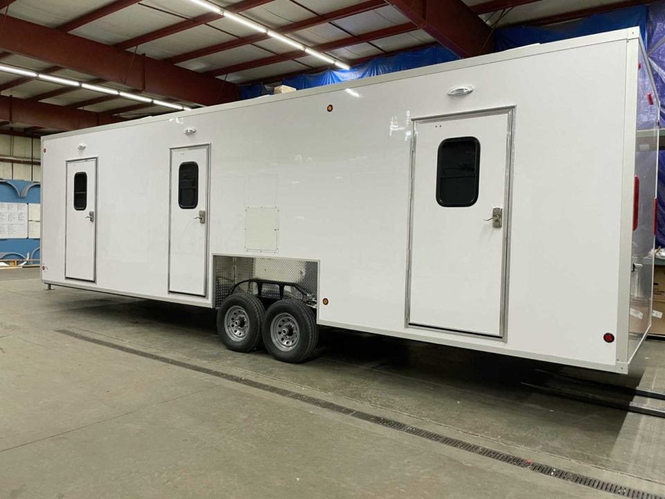 restroom trailers for weddings